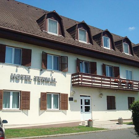 Hotel Termal Tiszaújváros Eksteriør billede