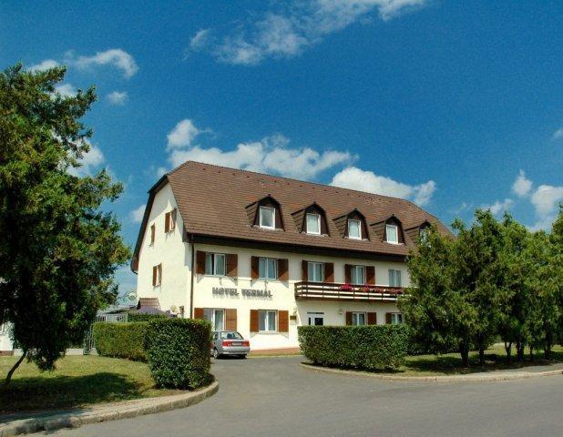 Hotel Termal Tiszaújváros Eksteriør billede